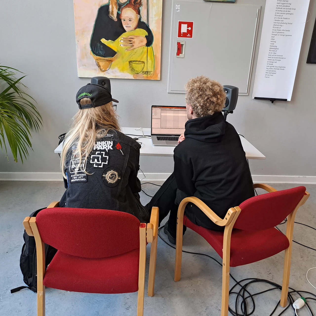 Unge stemmer media 6